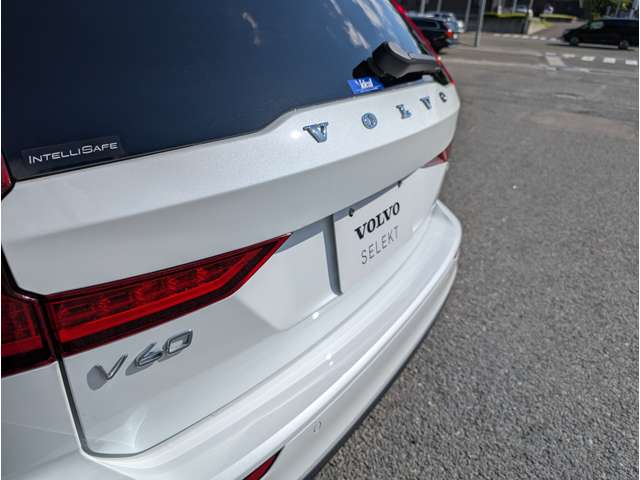 ボルボ Ｖ６０ Ｔ５　モメンタム R2年 (東北) 99