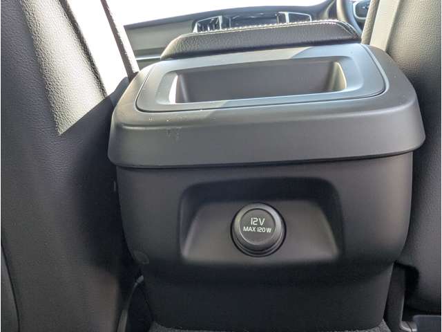 ボルボ Ｖ６０ Ｔ５　モメンタム R2年 (東北) 99
