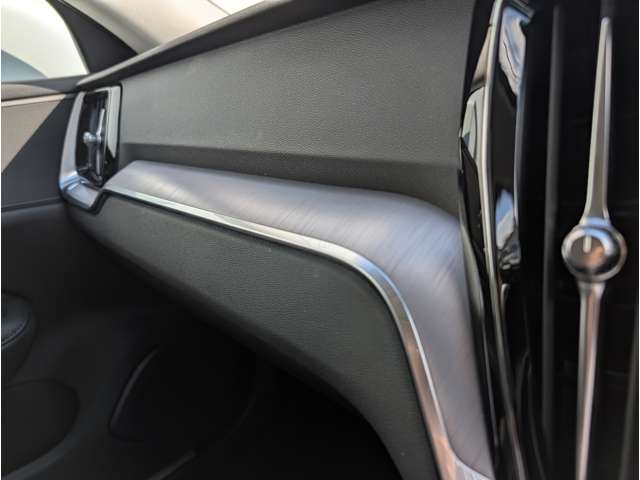 ボルボ Ｖ６０ Ｔ５　モメンタム R2年 (東北) 99