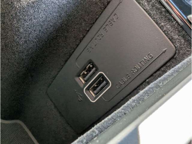 ボルボ Ｖ６０ Ｔ５　モメンタム R2年 (東北) 99