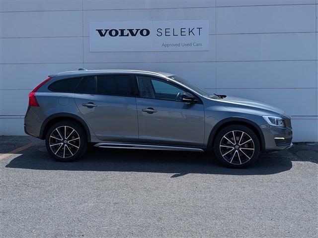 ボルボ Ｖ６０クロスカントリー Ｔ５ ＡＷＤ クラシック ４ＷＤ H30年 (東北) 99