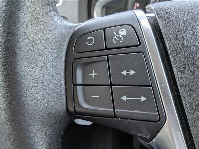 ボルボ Ｖ６０クロスカントリー Ｔ５ ＡＷＤ クラシック ４ＷＤ H30年 (東北) 99