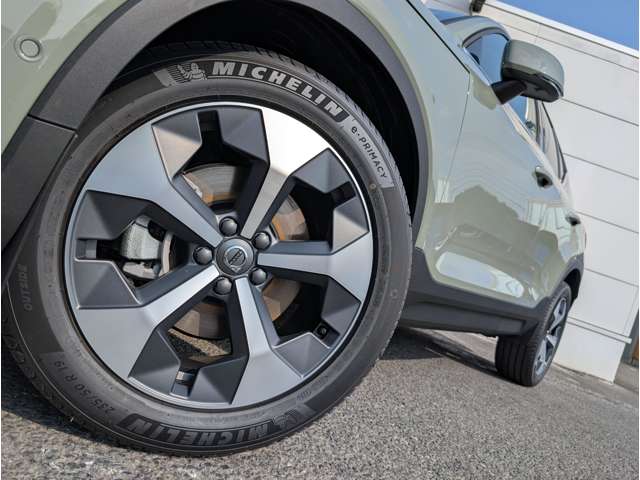 ボルボ ＸＣ４０ ウルトラ Ｂ４ ＡＷＤ ４ＷＤ R6年 (東北) 99