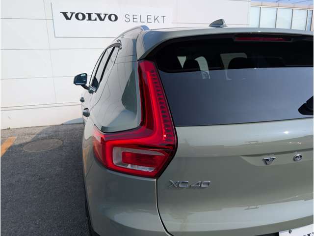 ボルボ ＸＣ４０ ウルトラ Ｂ４ ＡＷＤ ４ＷＤ R6年 (東北) 99