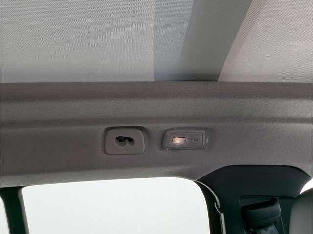 ボルボ ＸＣ４０ ウルトラ Ｂ４ ＡＷＤ ４ＷＤ R6年 (東北) 99