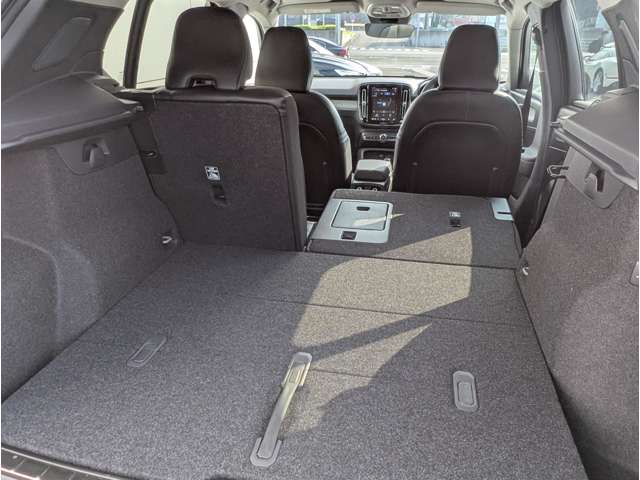 ボルボ ＸＣ４０ ウルトラ Ｂ４ ＡＷＤ ４ＷＤ R6年 (東北) 99