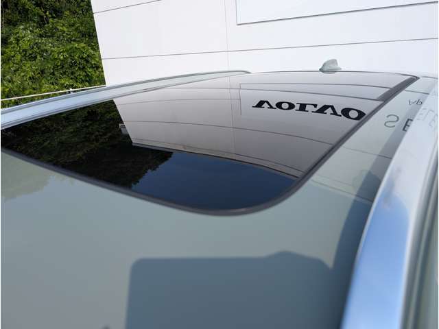 ボルボ ＸＣ４０ ウルトラ Ｂ４ ＡＷＤ ４ＷＤ R6年 (東北) 99