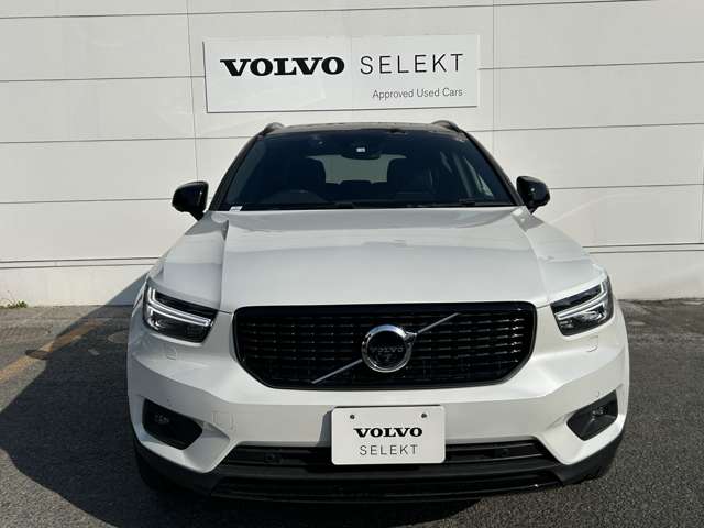 ボルボ ＸＣ４０ Ｔ５ ＡＷＤ Ｒデザイン ４ＷＤ H30年 (東北) 99