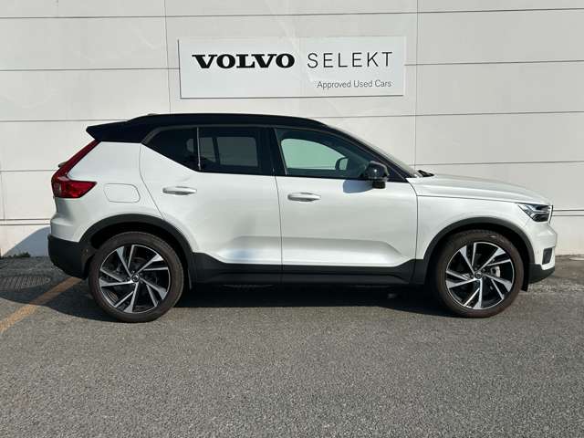 ボルボ ＸＣ４０ Ｔ５ ＡＷＤ Ｒデザイン ４ＷＤ H30年 (東北) 99