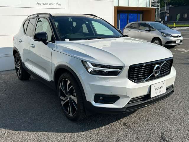 ボルボ ＸＣ４０ Ｔ５ ＡＷＤ Ｒデザイン ４ＷＤ H30年 (東北) 99