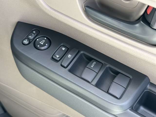 ホンダ Ｎ　ＢＯＸ ジョイ ６６０ モノトーン R6年 (東海) 99