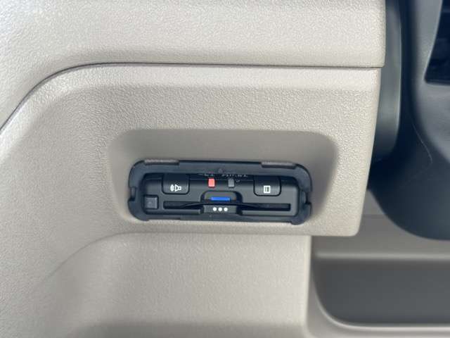 ホンダ Ｎ　ＢＯＸ ジョイ ６６０ モノトーン R6年 (東海) 99