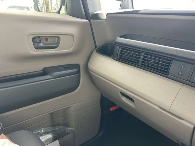 ホンダ Ｎ　ＢＯＸ ジョイ ６６０ モノトーン R6年 (東海) 99