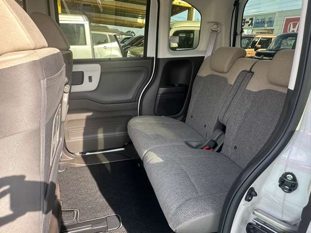 ホンダ Ｎ　ＢＯＸ ６６０ ＥＸ ターボ R5年 (東海) 99