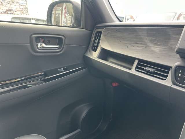 ホンダ Ｎ−ＯＮＥ ６６０ プレミアム ツアラー ４ＷＤ R5年 (東海) 99