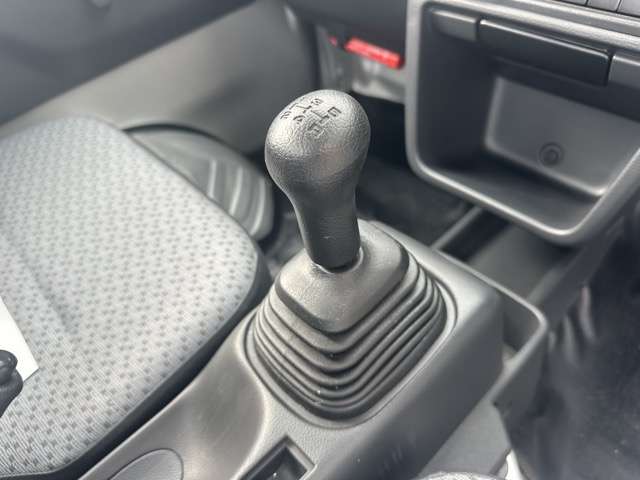 日産 ＮＴ１００クリッパー ６６０ ＤＸ R2年 (東海) 99