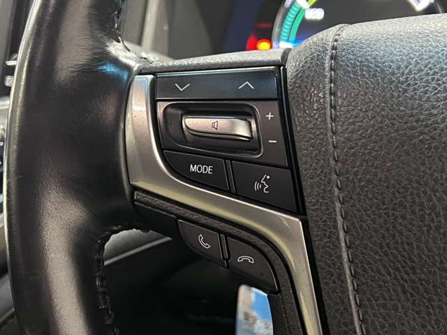 トヨタ クラウンマジェスタ　ハイブリッド ３．５ Ｆバージョン H29年 (関東) 99