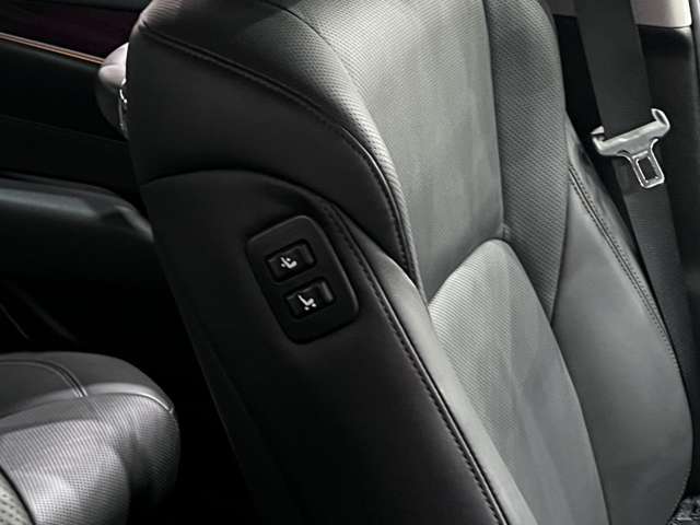 トヨタ クラウンマジェスタ　ハイブリッド ３．５ Ｆバージョン H29年 (関東) 99