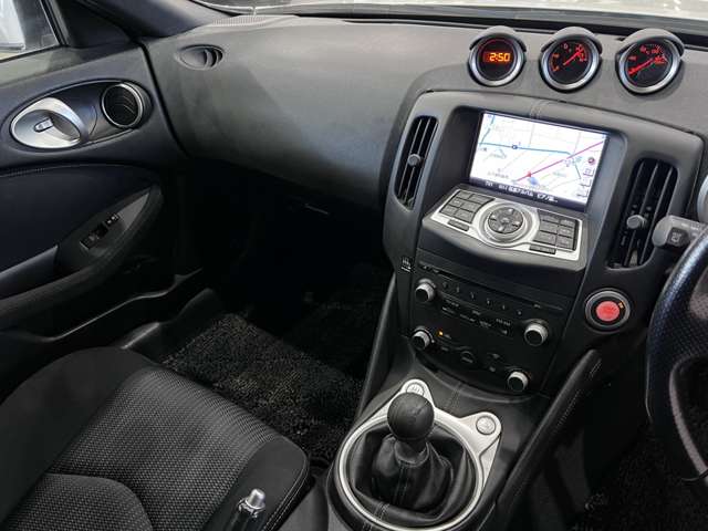 日産 フェアレディＺ ３．７ バージョン Ｓ H22年 (関東) 99