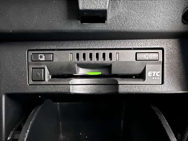 トヨタ アルファード ２．５ Ｓ Ａパッケージ タイプ ブラック ４ＷＤ H29年 (関東) 99