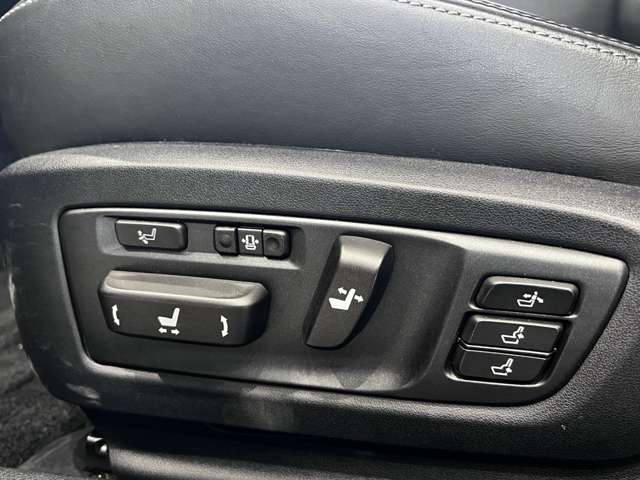 レクサス ＧＳハイブリッド ４５０Ｈ バージョンＬ H24年 (関東) 99