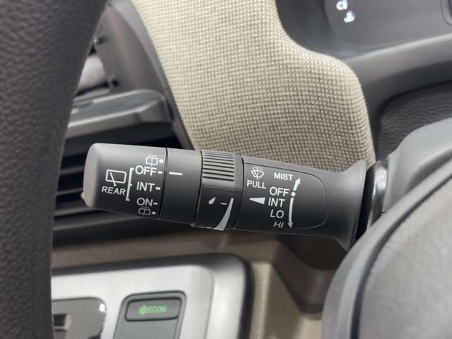 ホンダ フリード １．５ エアー R6年 (中国) 99