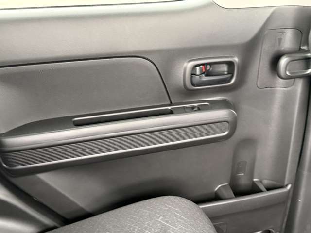 スズキ ワゴンＲ ６６０ ハイブリッド ＦＸ R2年 (中国) 99