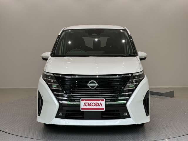 日産 セレナ １．４ Ｅ－ＰＯＷＥＲ ハイウェイスターＶ R5年 (中国) 99