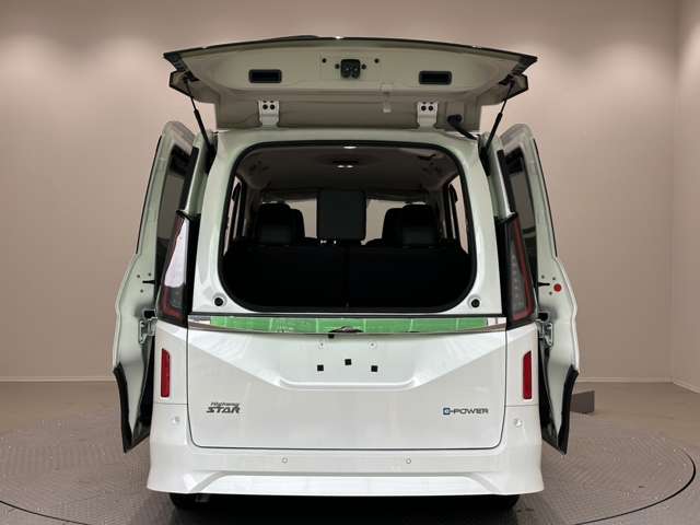 日産 セレナ １．４ Ｅ－ＰＯＷＥＲ ハイウェイスターＶ R5年 (中国) 99