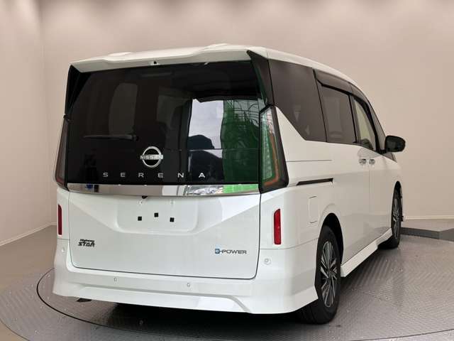 日産 セレナ １．４ Ｅ－ＰＯＷＥＲ ハイウェイスターＶ R5年 (中国) 99