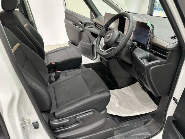 日産 セレナ １．４ Ｅ－ＰＯＷＥＲ ハイウェイスターＶ R5年 (中国) 99