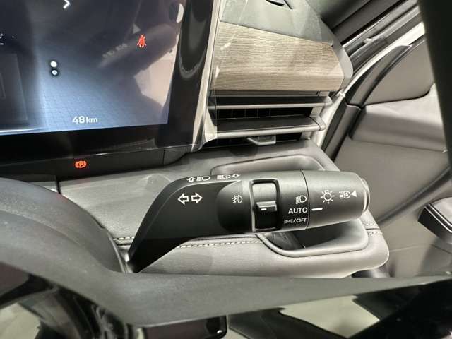 日産 セレナ １．４ Ｅ－ＰＯＷＥＲ ハイウェイスターＶ R5年 (中国) 99