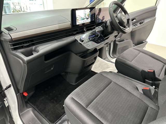 日産 セレナ １．４ Ｅ－ＰＯＷＥＲ ハイウェイスターＶ R5年 (中国) 99