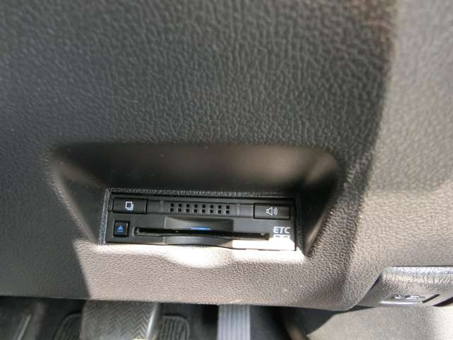 トヨタ プリウスＰＨＶ １．８ Ａ プレミアム H29年 (中国) 99