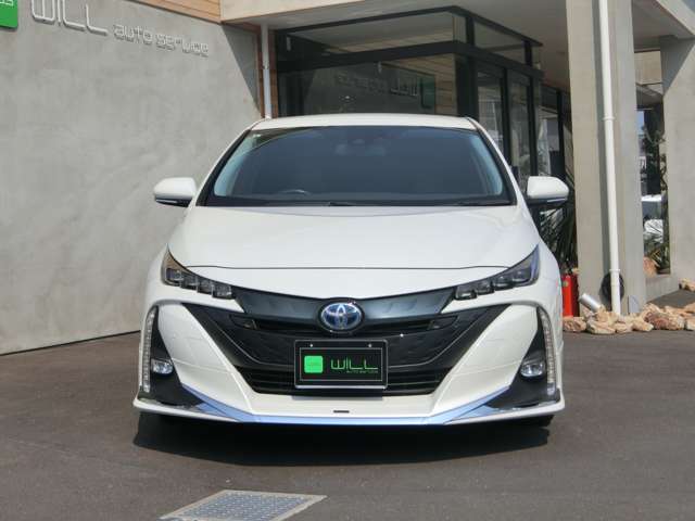 トヨタ プリウスＰＨＶ １．８ Ａ プレミアム H29年 (中国) 99