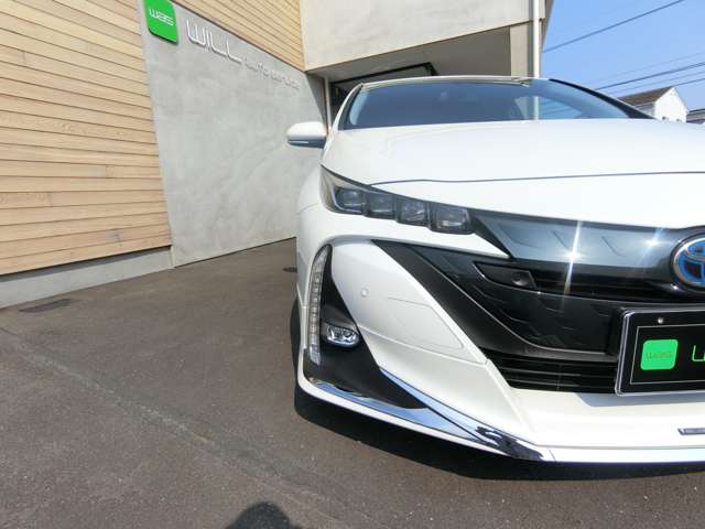 トヨタ プリウスＰＨＶ １．８ Ａ プレミアム H29年 (中国) 99