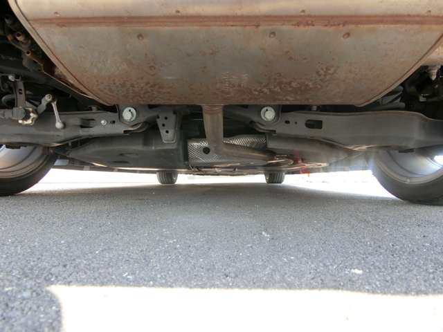 トヨタ プリウスＰＨＶ １．８ Ａ プレミアム H29年 (中国) 99