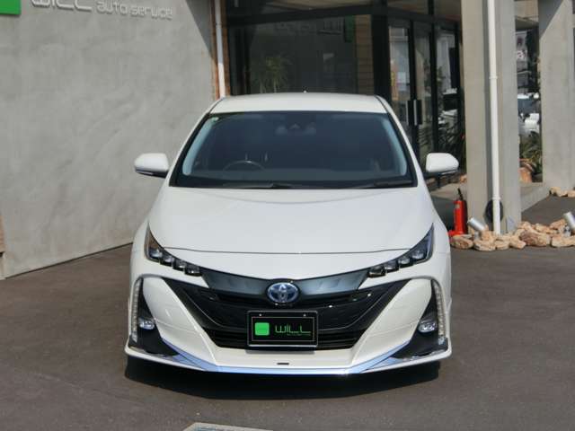 トヨタ プリウスＰＨＶ １．８ Ａ プレミアム H29年 (中国) 99