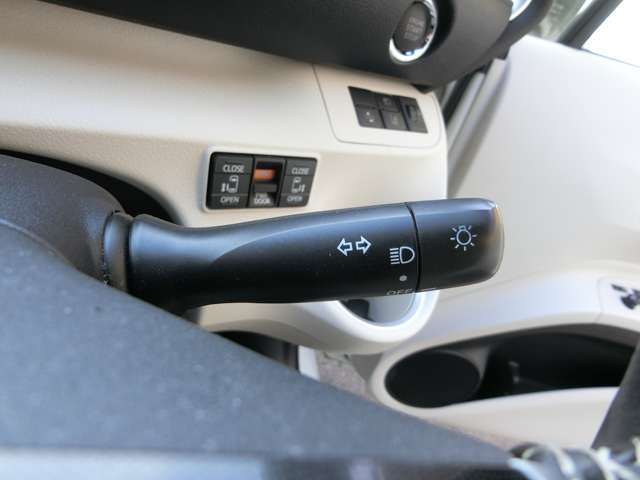 トヨタ シエンタ １．５ Ｇ H28年 (中国) 99