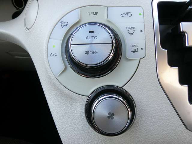 トヨタ シエンタ １．５ Ｇ H28年 (中国) 99