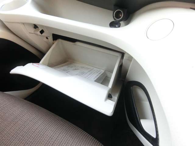 トヨタ シエンタ １．５ Ｇ H28年 (中国) 99