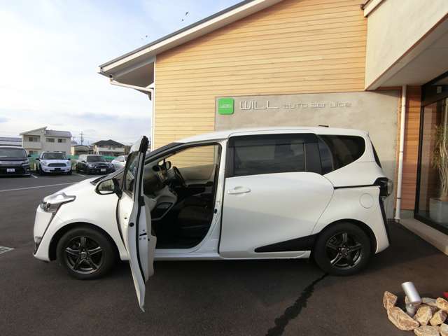 トヨタ シエンタ １．５ Ｇ H28年 (中国) 99