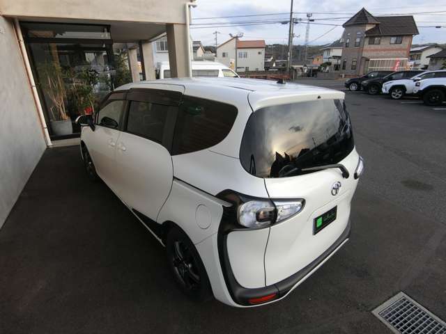 トヨタ シエンタ １．５ Ｇ H28年 (中国) 99