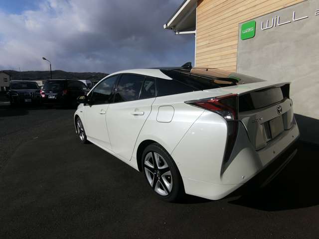 トヨタ プリウス １．８ Ｓ セーフティ プラス ツートーン H30年 (中国) 99