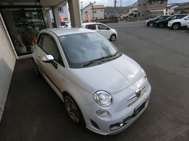 アバルト ５９５ コンペティツィオーネ H27年 (中国) 99