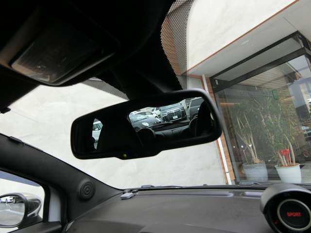 アバルト ５９５ コンペティツィオーネ H27年 (中国) 99