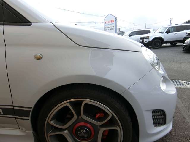 アバルト ５９５ コンペティツィオーネ H27年 (中国) 99