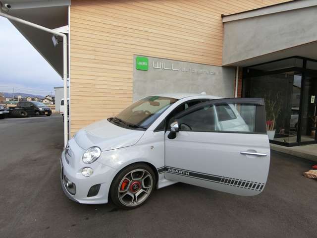 アバルト ５９５ コンペティツィオーネ H27年 (中国) 99