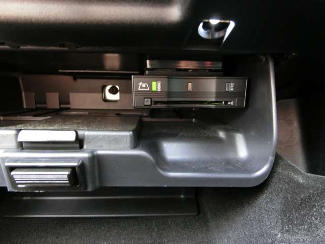 ランドローバー レンジローバーイヴォーク ＳＥ プラス ４ＷＤ H29年 (中国) 99