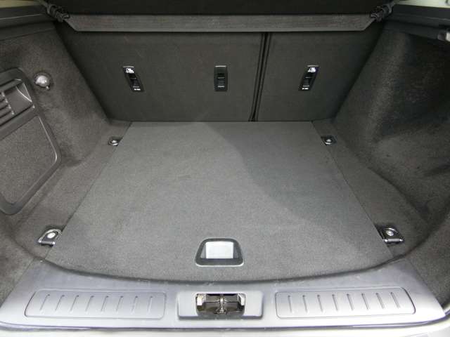 ランドローバー レンジローバーイヴォーク ＳＥ プラス ４ＷＤ H29年 (中国) 99